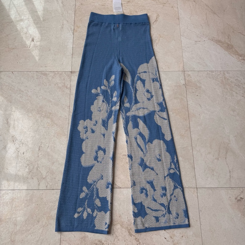 Misa Los Angeles Liam Floral Blue and White Knit Pants size M - Picture 5 of 13